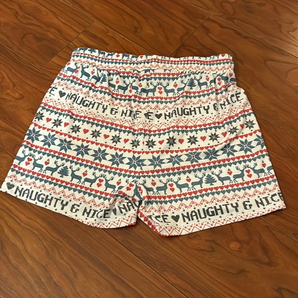 Wildfox Intimates holiday shorts - Picture 4 of 4